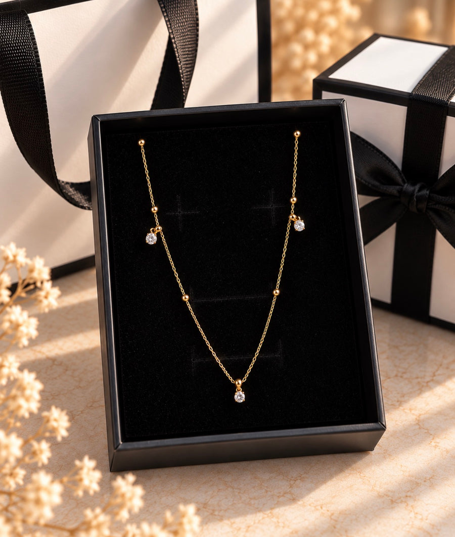 Aurelia Crystal Necklace Gold