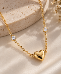 Amora Heart Necklace Gold