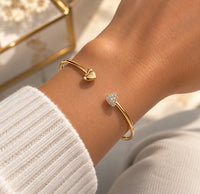 Amélie Heart Bangle Gold